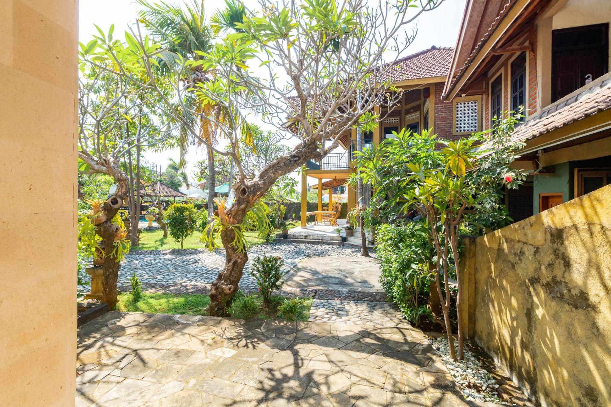 Vedanta Villa Lovina  Exterior photo